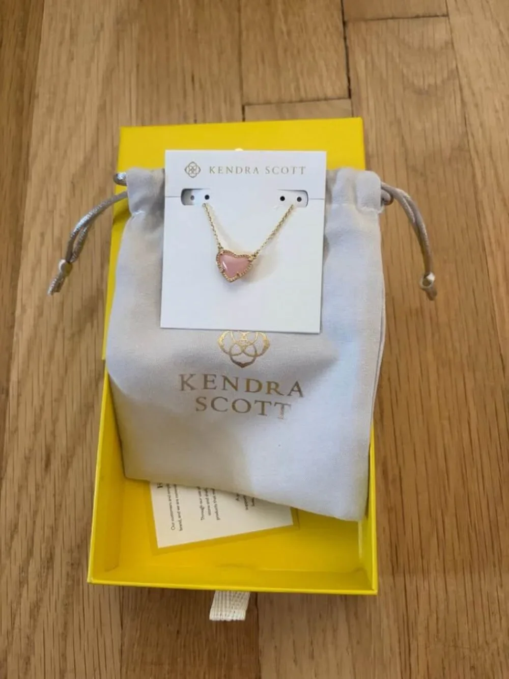 Kendra Scott Ari Heart Short Pendant Necklace Rose Gold